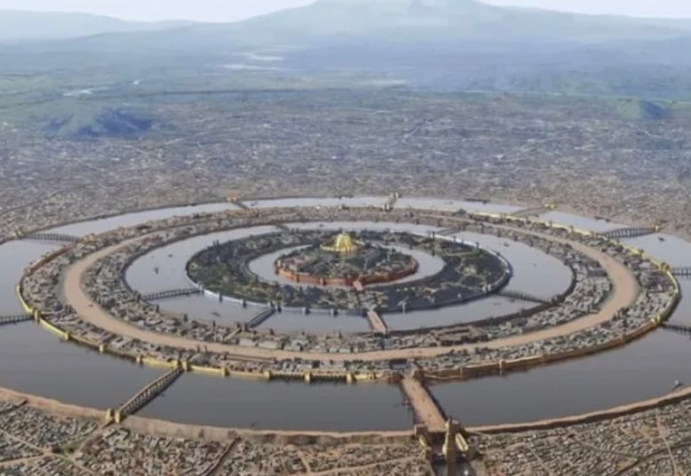 Bird's-eye view illustration of the ancient aquatic city of Atlantis featuring concentric canals and fortified rings.