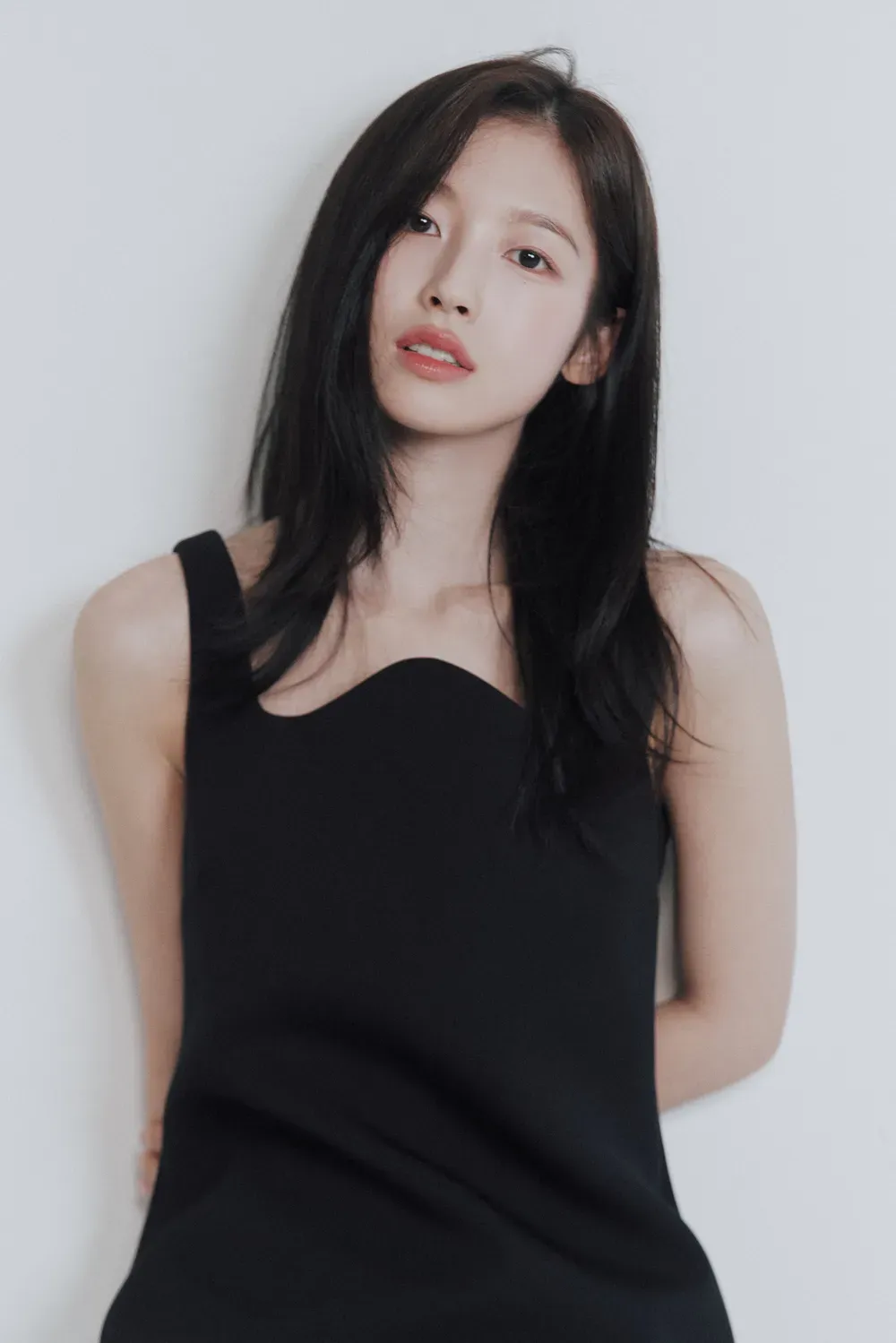 Profile photo of Oh My Girl's Arin